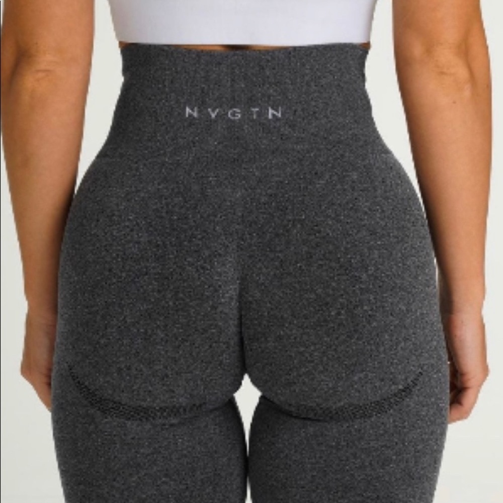 NEW! NVGTN Black Speckled Seamless Legging